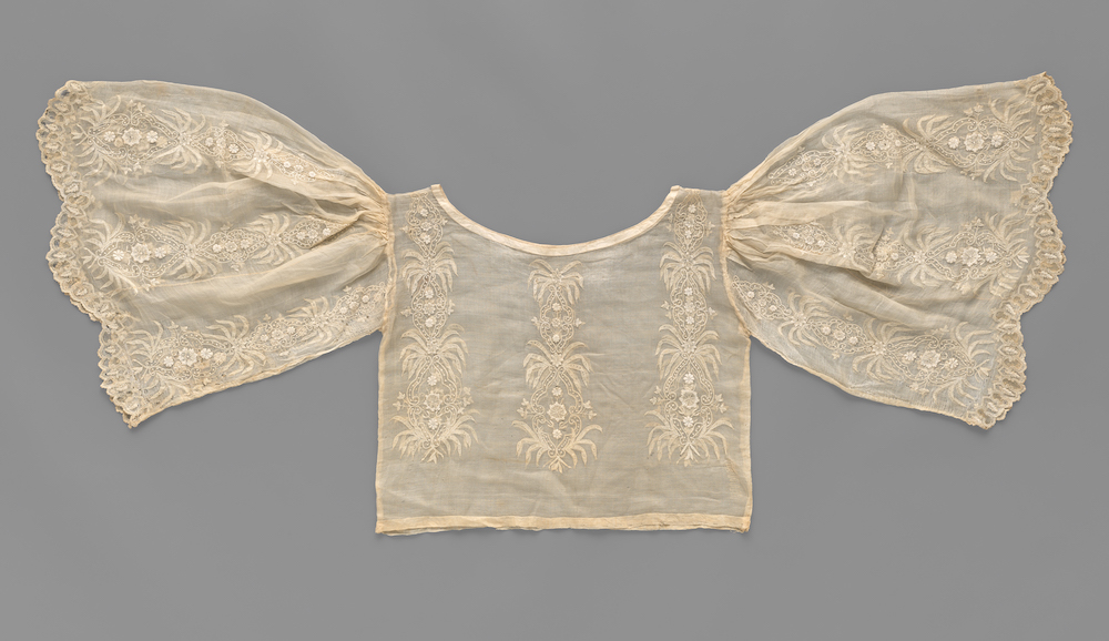 Woman’s blouse (camisa), 1850–1950. Philippines; Luzon Island. Piña and cotton. Asian Art Museum of San Francisco, Museum purchase, 2014.43. Photograph © Asian Art Museum