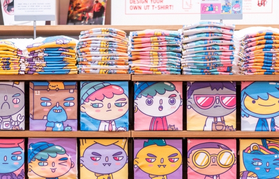 FOMO MOFO x UNIQLO Collection Exclusive to Hawaii with Proceeds to Ukraine and More