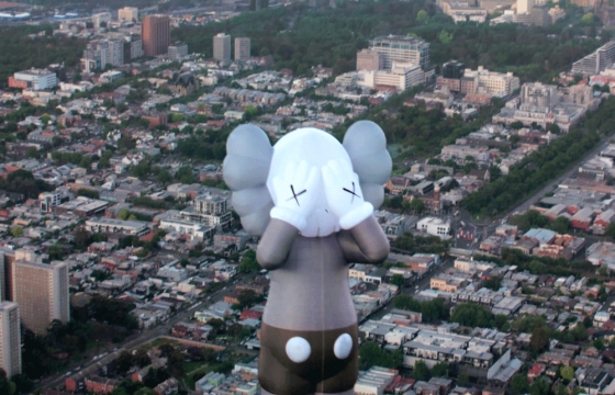 While the Art World Headed to Miami, There was a KAWS: HOLIDAY Hot Air Balloon in Melbourne